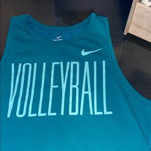 Nike 🏐 tank!🤩